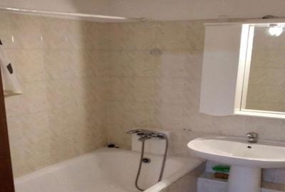 Apartament cu 2 camere decomandat în Ferentari - 4