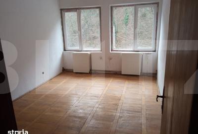 Spațiu comercial, de 3,000 mp, în Nădrag - 15