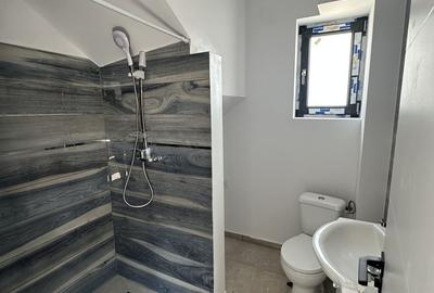 Casă cu 4 camere cu Teren 250 Mp în Central - 4