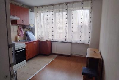 Apartament cu 2 camere decomandat în Gării - 2