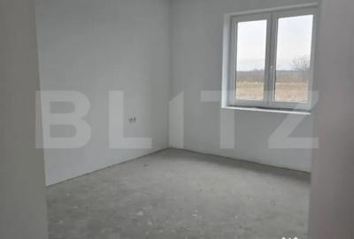 Casă cu 3 camere cu Teren 600 Mp în Mărtinești - 6