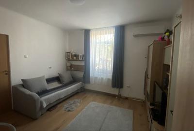 Garsonieră decomandată în Vitan - 3