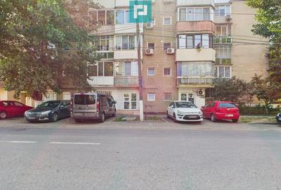 Garsoniera/spa?iu comercial strada Poetului Vlaicu - 7