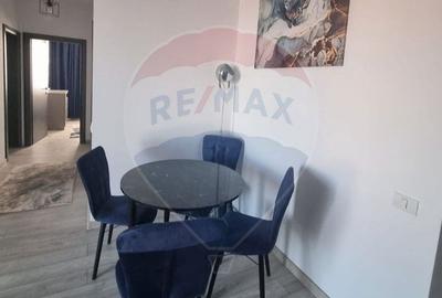 Apartament cu 3 camere de inchiriat in zona Km 5 - 9