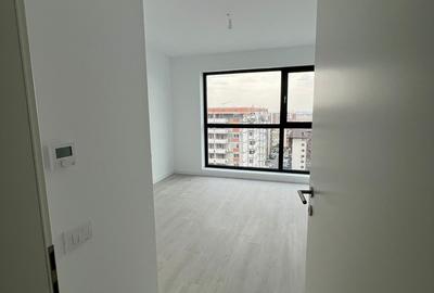 Apartament cu 3 camere decomandat în Sud - 19