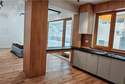 Apartament cu 3 camere decomandat în Domenii - 12