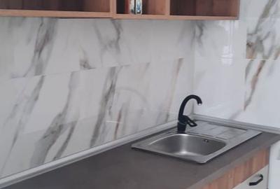 Apartament cu 3 camere decomandat în Central - 3