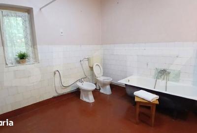 Casă cu 3 camere cu Teren 200 Mp în Central - 3