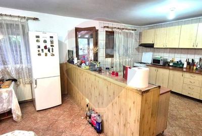 Casa individuala  6 camere de vanzare in Clinceni teren 1000mp - 6