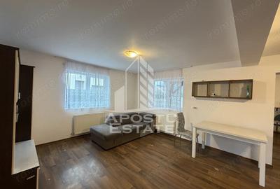 Casa individuala , curte mare , terasa acoperita , Zona Plopi - 1