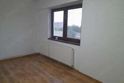 Apartament de vanzare - 3