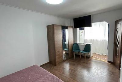 Garsonieră decomandată în Tractorul - 1