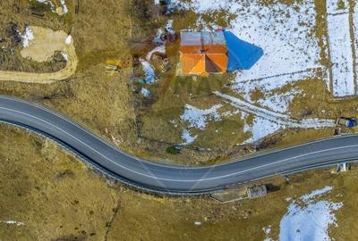 Teren de 985 mp, în Fundata - 14