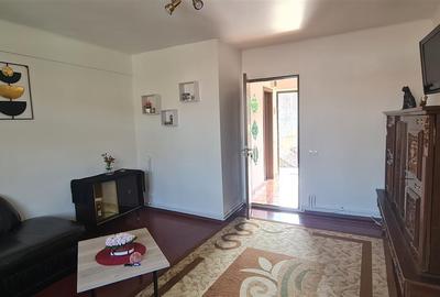 Apartament cu 2 camere semidecomandat, mobilat în Central - 2