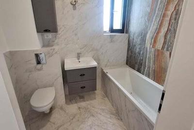 Spațiu comercial, de 58 mp, în Tomis III - 8