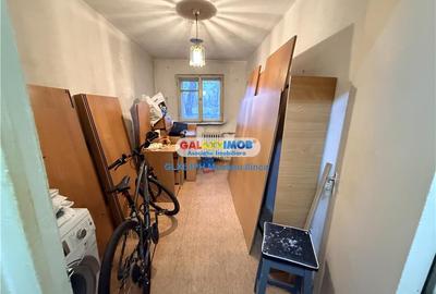 Apartament cu 3 camere semidecomandat în Vest - 8