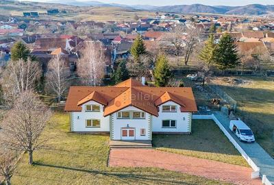 Casă cu 2 camere cu Teren 1638 Mp în Tohanu Nou - 18