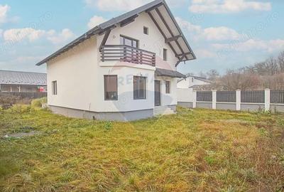 Casă cu 5 camere cu Teren 630 Mp în Tărlungeni - 7