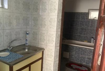 Casă cu 5 camere cu Teren 3279 Mp în Central - 14