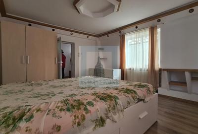 Casa, 4 camere, singur in curte - zona Schei - 17