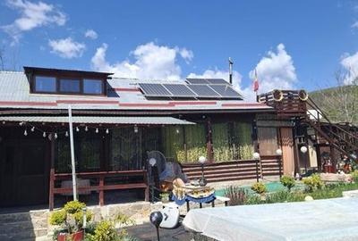 Casă cu 3 camere cu Teren 80 Mp în Central - 2