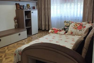 Apartament cu 3 camere decomandat în Central - 4