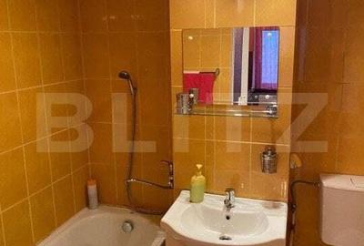 Garsonieră decomandată în Central - 2