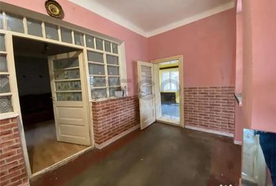 Casă cu 3 camere cu Teren 1439 Mp în Săcueni - 4