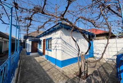 Casă 4 camere cu intrări separate + Anexa 30mp | Comision 0%