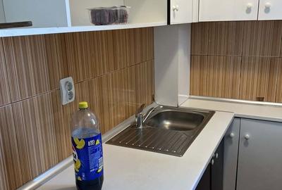 Apartament cu 2 camere decomandat în Central - 2