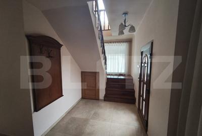 Casa de vanzare P+E si teren de 480 mp in cartierul Iosia, z - 30