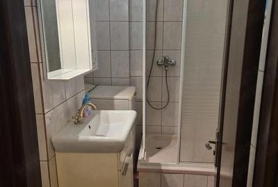 Garsonieră semidecomandată în Titan