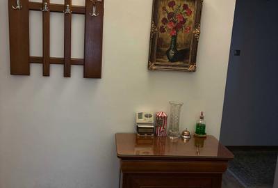 Apartament cu 3 camere decomandat în Central - 8