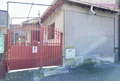 Casă cu 3 camere cu Canalizare în Delfinariu - 10