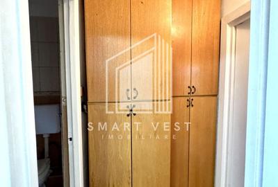 Apartament cu 3 camere semidecomandat, mobilat în Micro 16 - 20