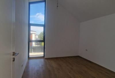 Mogosaia Livezilor vila 2025 P+M,livi+4 Dormitoare+3bai,curte 504mp comison 0% - 15