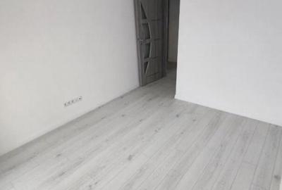 Apartament cu 4 camere decomandat în Tineretului - 4