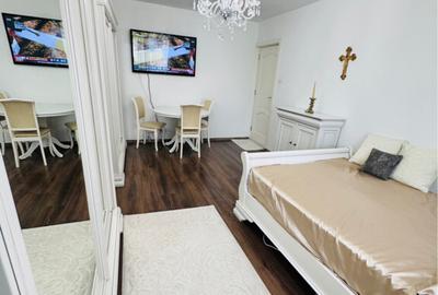 Apartament 2 camere Piata Centrala - 2