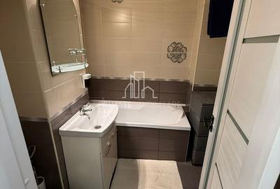 Apartament cu 3 camere decomandat în Tudor - 9