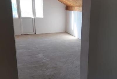 Casă individuală cu 4 camere cu Canalizare în Cernatu - 4