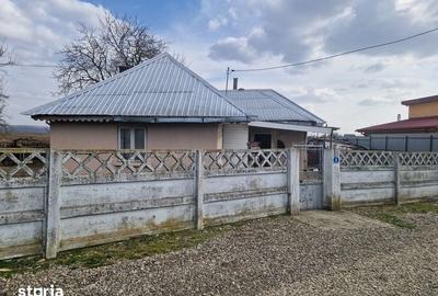 Casă cu 4 camere cu Teren 700 Mp în Letea Veche - 3