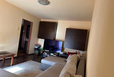Apartament cu 2 camere decomandat în Tomis Nord