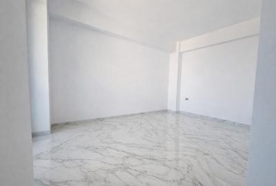 Apartament cu 3 camere decomandat în Nord - 6
