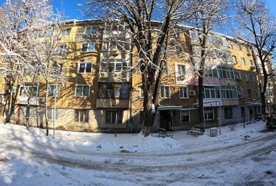 Apartament cu 3 camere semidecomandat, mobilat în Central - 18