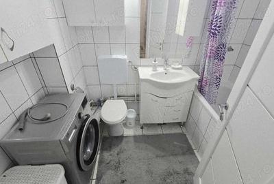 Apartament 3 cam. de inchiriat, str. ?tefan cel Mare bloc ANL - 14