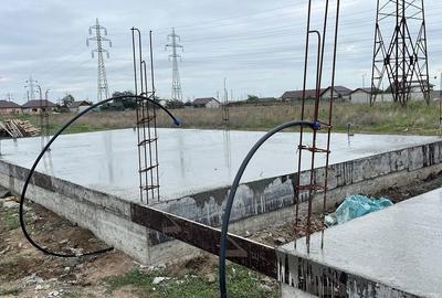 Teren de 300 mp, în Exterior Vest - 1