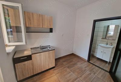 Vand apartament la casa cu 1 camera in curte comuna pe str. cuza voda - 5