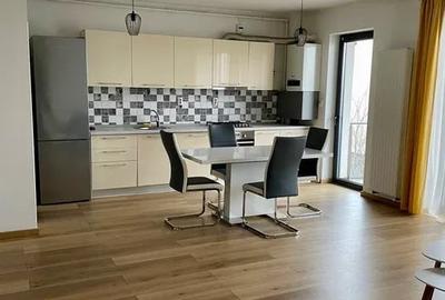 Apartament cu 2 camere semidecomandat, mobilat în Europa