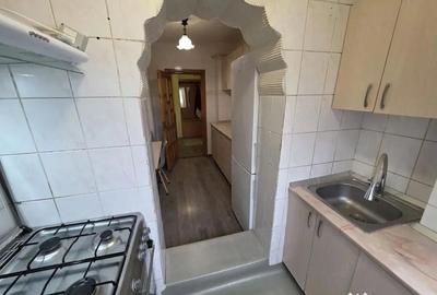 Apartament cu 3 camere decomandat, mobilat în Micro 17 - 6