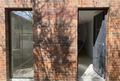 DE VANZARE Vila tip Quadruplex OTOPENI - 18